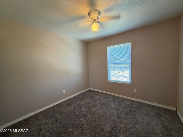 1925 S Mcconnell Drive, Tucson, AZ 85710