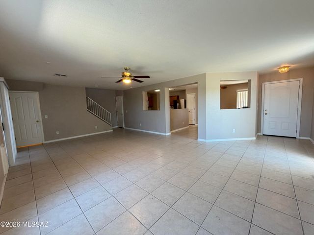1925 S Mcconnell Drive, Tucson, AZ 85710