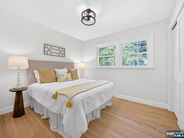 51 Bedford Place, Ramsey, NJ 07446