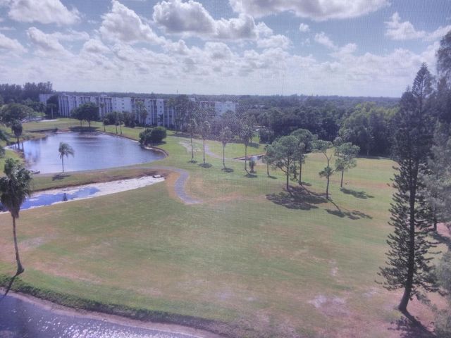 3465 Via Poinciana 806, Lake Worth, FL 33467