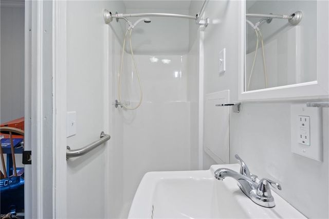 1402 Elder AVE, Chesapeake, VA 23325