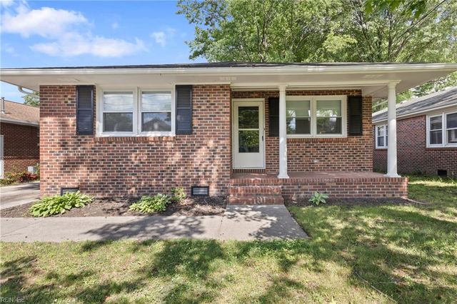 1402 Elder AVE, Chesapeake, VA 23325