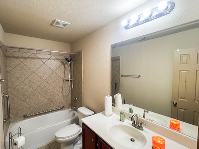 12109 Castleford Way, Fort Worth, TX 76036