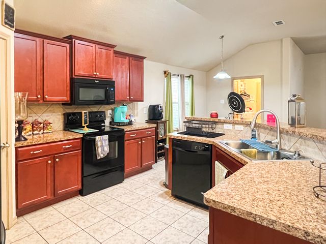 12109 Castleford Way, Fort Worth, TX 76036