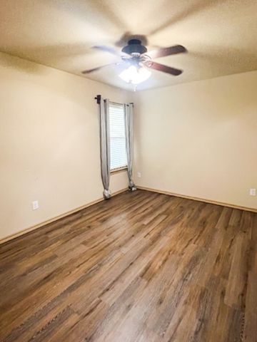 12109 Castleford Way, Fort Worth, TX 76036