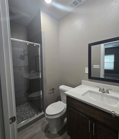 3513 Tomahawk Drive, Granbury, TX 76048