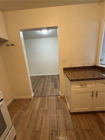 14225 Newport, Tustin, CA 92780