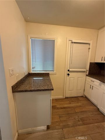 14225 Newport, Tustin, CA 92780