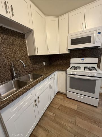 14225 Newport, Tustin, CA 92780