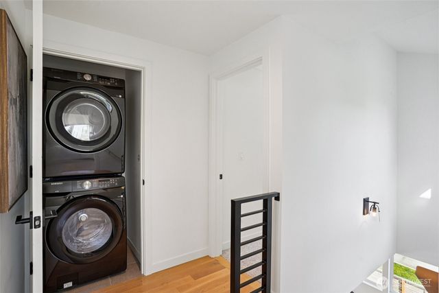 3239 61st Avenue SW, Seattle, WA 98116