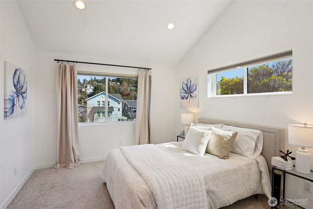 3239 61st Avenue SW, Seattle, WA 98116