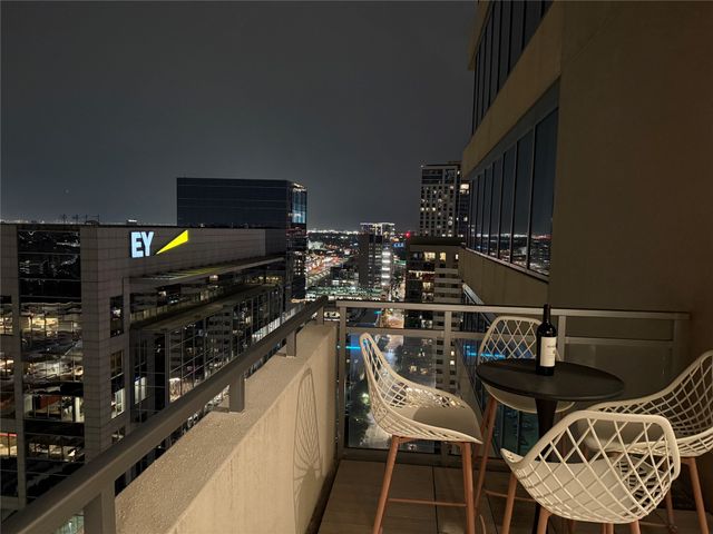 2200 Victory Avenue 2306, Dallas, TX 75219