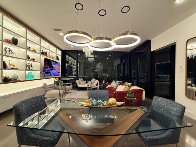 2200 Victory Avenue 2306, Dallas, TX 75219