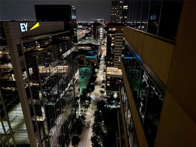 2200 Victory Avenue 2306, Dallas, TX 75219