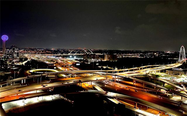 2200 Victory Avenue 2306, Dallas, TX 75219