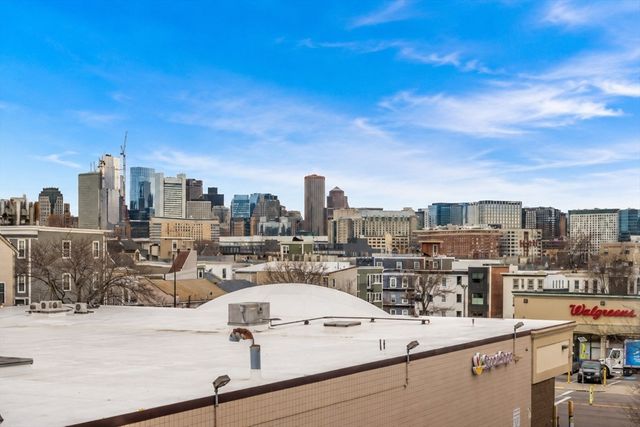 714 E 4th St 3, Boston, MA 02127