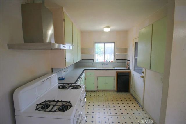 336 W Caldwell, Compton, CA 90220