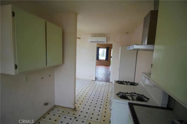 336 W Caldwell, Compton, CA 90220