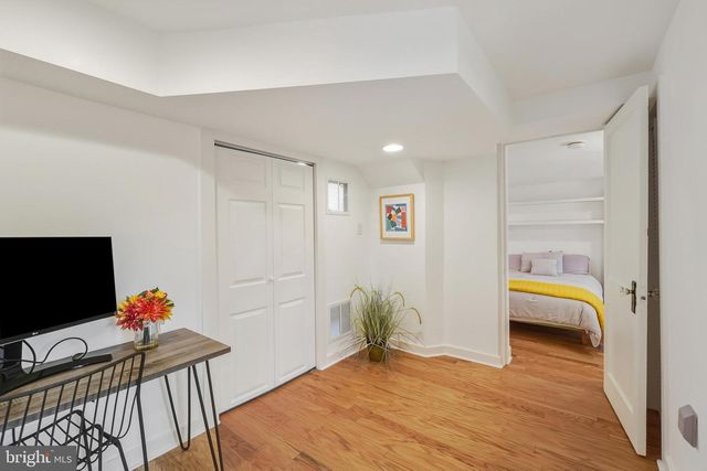 8313 HADDON DR, Takoma Park, MD 20912