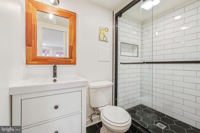 8313 HADDON DR, Takoma Park, MD 20912