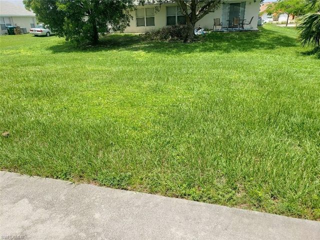 405 SE Van Loon TER C, Cape Coral, FL 33990