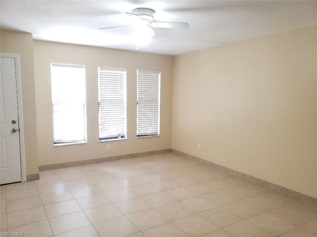 405 SE Van Loon TER C, Cape Coral, FL 33990