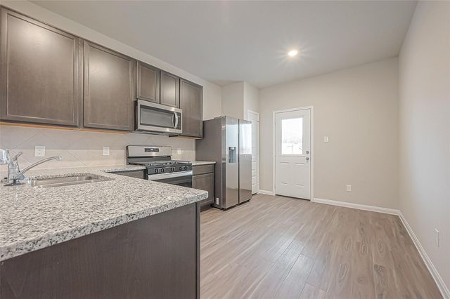 4923 Luke Mathew Drive, Rosharon, TX 77583