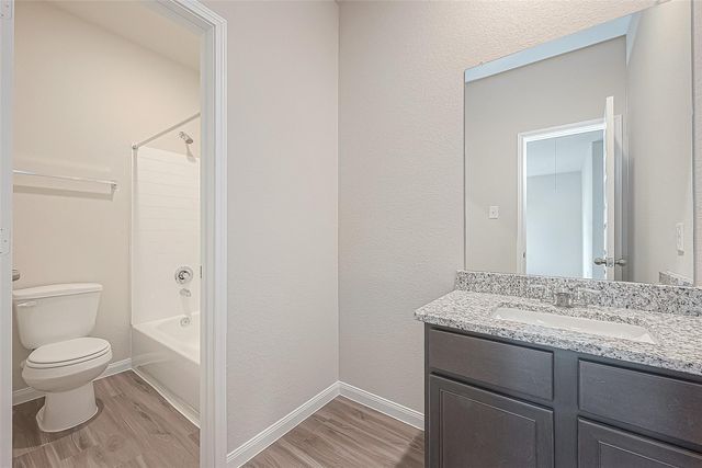 4923 Luke Mathew Drive, Rosharon, TX 77583