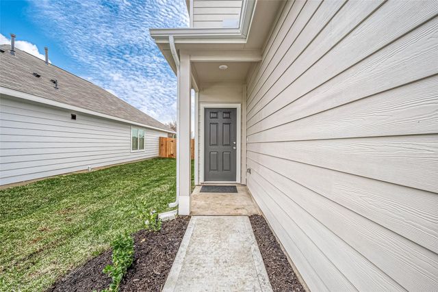 4923 Luke Mathew Drive, Rosharon, TX 77583