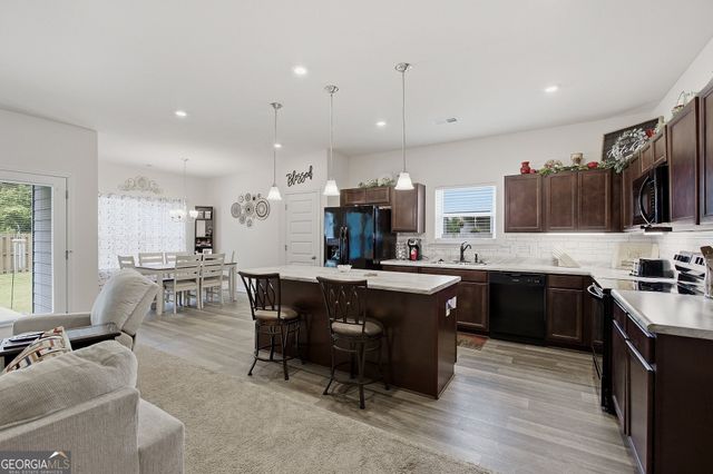 62 Royal Oak Drive NE, Rome, GA 30165