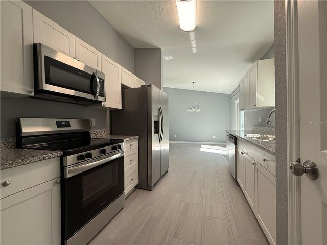 6 EMERALD TRAIL RUN, Ocala, FL 34472