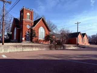 133 WASHINGTON AVE, Covington, TN 38019