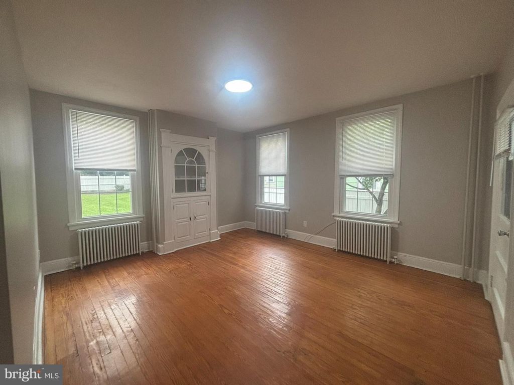 113 PEARL ST, MOUNT HOLLY, NJ 08060 — photo 3