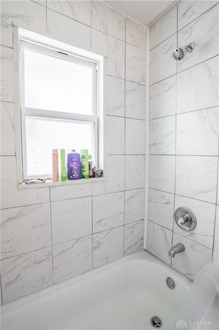 250 E Parkwood Drive, Dayton, OH 45405