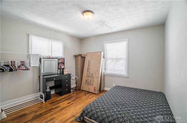 250 E Parkwood Drive, Dayton, OH 45405