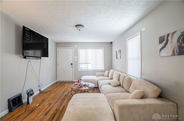 250 E Parkwood Drive, Dayton, OH 45405