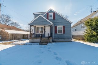 250 E Parkwood Drive, Dayton, OH 45405