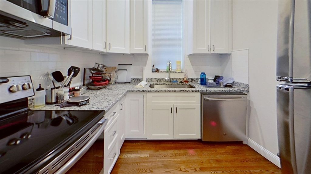 2017 Commonwealth Ave. 4, Boston, MA 02135