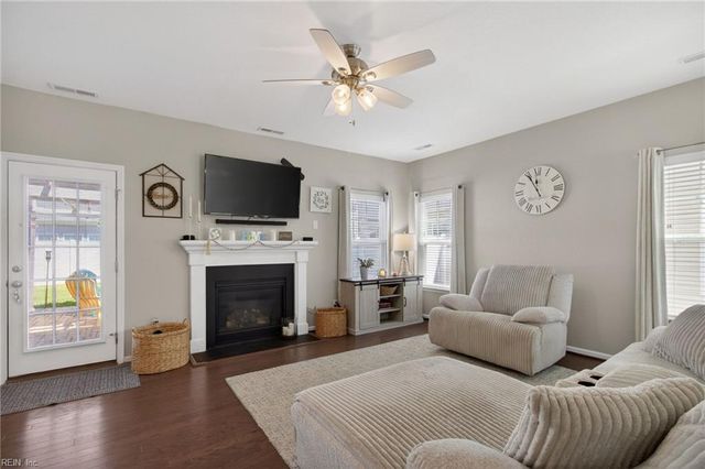 205 Markham ST, Suffolk, VA 23435