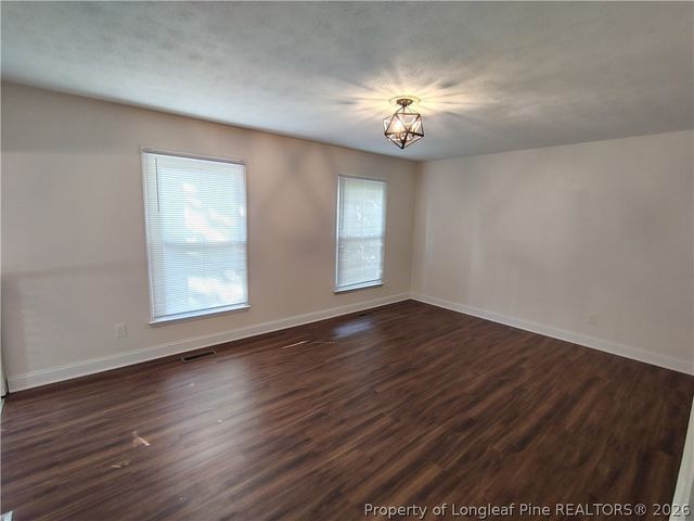 515 Farmview Drive, Fayetteville, NC 28311