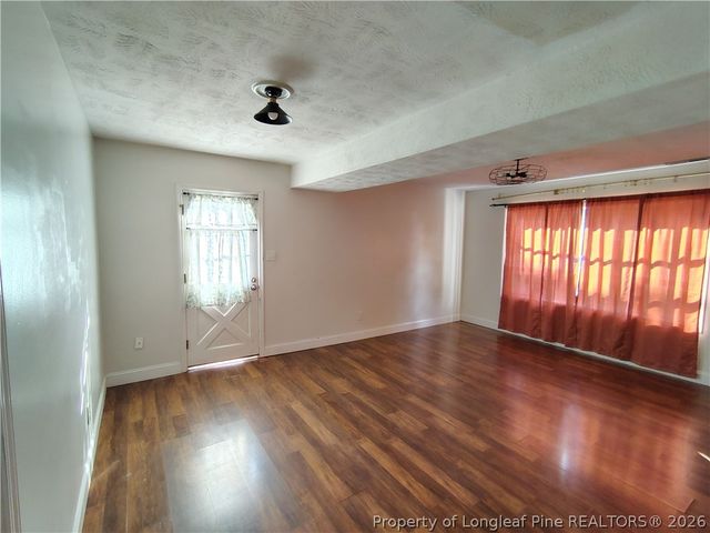 515 Farmview Drive, Fayetteville, NC 28311