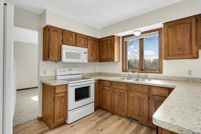 14110 Dearborn Path, Rosemount, MN 55068