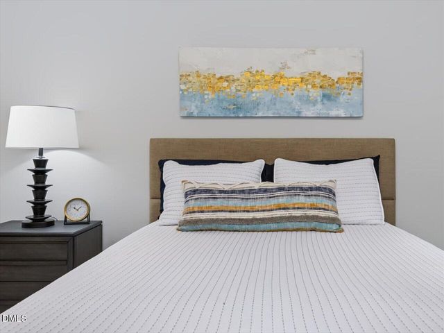 317 Glen Echo Lane, Cary, NC 27518