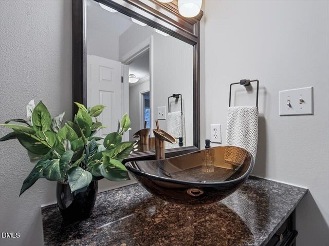 317 Glen Echo Lane, Cary, NC 27518