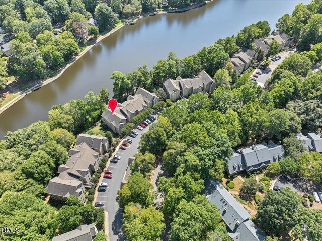 317 Glen Echo Lane, Cary, NC 27518