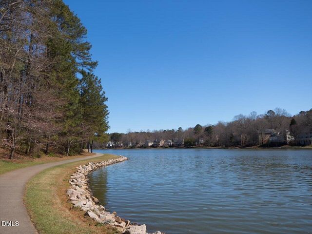 317 Glen Echo Lane, Cary, NC 27518