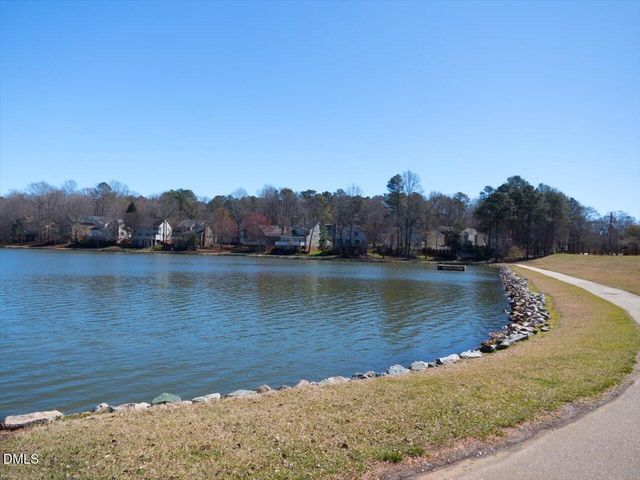 317 Glen Echo Lane, Cary, NC 27518