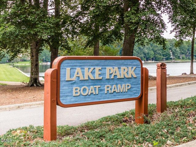 317 Glen Echo Lane, Cary, NC 27518