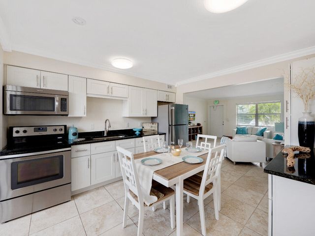 1236 Beach Road 2, Riviera Beach, FL 33404