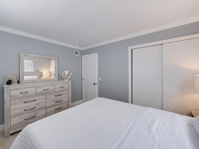 1236 Beach Road 2, Riviera Beach, FL 33404